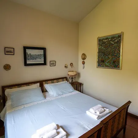 Villa Mira